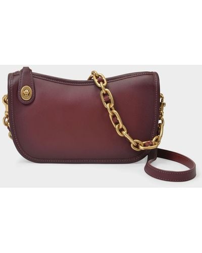 COACH Swing Chain - Red