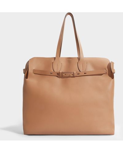 Burberry The Belt Large Soft Tote In Light Camel Calfskin - Brown