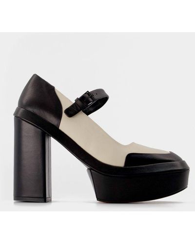 Robert Clergerie Juna Pumps - Black