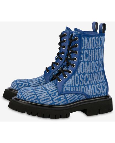 Moschino Combat Boots Aus Denim Allover Logo - Blau