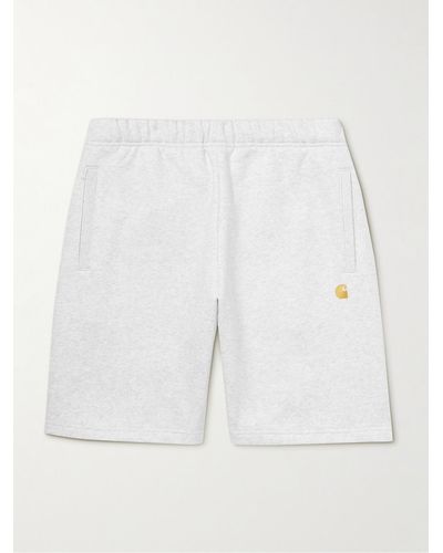 Carhartt Chase gerade geschnittene Shorts aus Jersey aus einer Baumwollmischung mit Logostickerei - Weiß