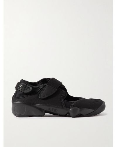 Nike Air Rift Sneakers aus Mesh mit Lederbesatz und geteilter Kappe - Schwarz