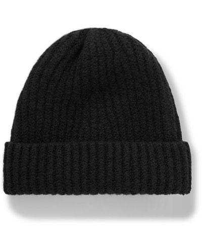 Inis Meáin Ribbed Merino Wool And Cashmere-blend Beanie - Black