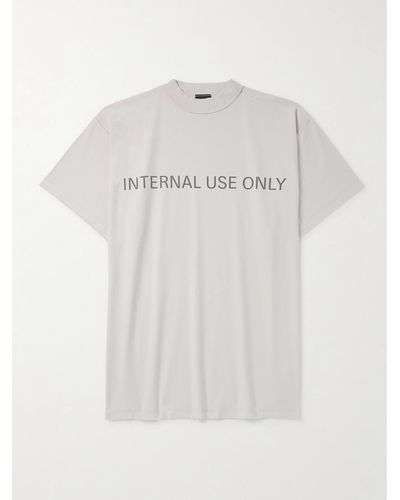 Balenciaga Inside Out Oversized-T-Shirt aus Baumwoll-Jersey in Distressed-Optik mit Logoprint - Weiß