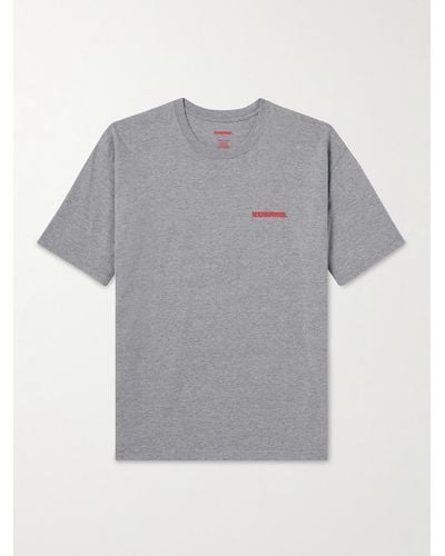 Neighborhood T-Shirt aus Baumwoll-Jersey mit Logoprint - Grau