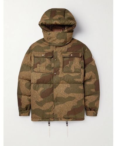 Moncler Genius Palm Angels Parka in gabardine di cotone con stampa camouflage - Verde