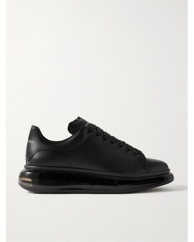 Alexander McQueen Exaggerated-Sole Leather Trainers - Black