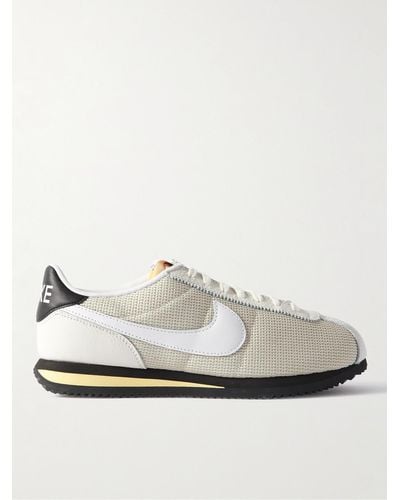 Nike Cortez Sneakers aus Leder und Mesh - Weiß
