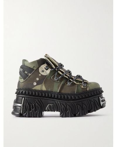 Vetements New Rock Plateau-Sneakers aus Leder mit Verzierungen und Camouflage-Print - Schwarz