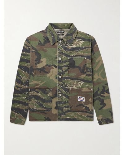 CHERRY LA Overshirt in denim con stampa camouflage patchwork - Verde