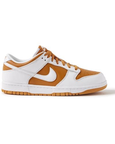 Nike Dunk Low Qs Leather Sneakers - Brown