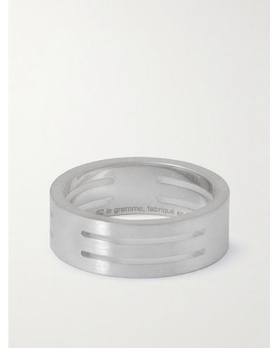 Le Gramme Le 7g Punched Ribbon Ring aus recyceltem Sterlingsilber - Grau