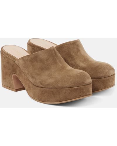 Gianvito Rossi Lyss Suede Platform Mules - Brown
