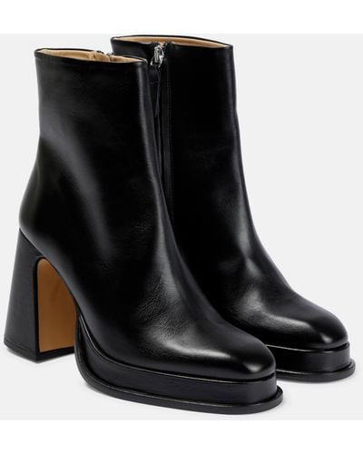 Souliers Martinez Chueca Leather Ankle Boots - Black