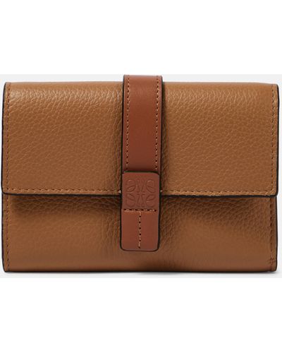 Loewe Vertical Small Leather Wallet - Brown
