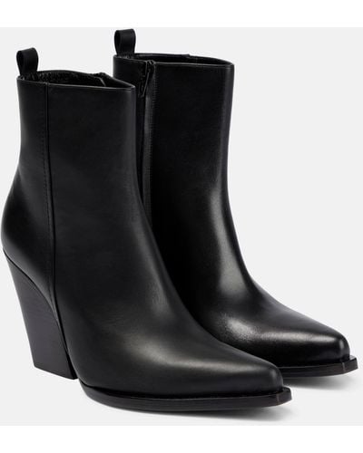 Magda Butrym Leather Ankle Boots - Black