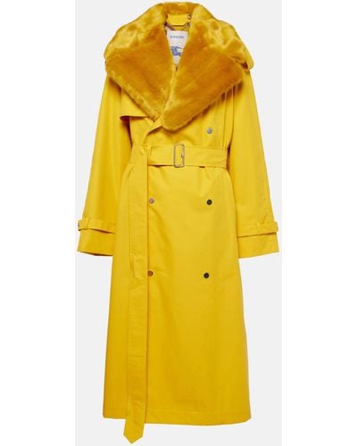 Burberry Kennington Oversized Gabardine Trench Coat - Yellow