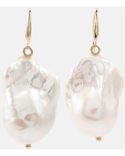 Mateo 14kt Gold Drop Earrings With Baroque Pearls - White