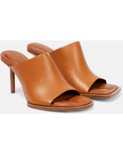 Jacquemus Les Mules Carres Ronds Leather Mules - Brown