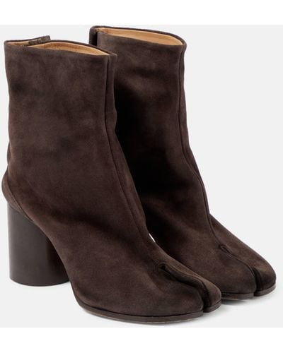 Maison Margiela Tabi Suede Ankle Boots - Brown