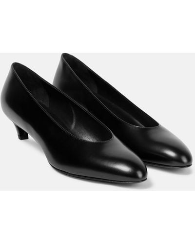 The Row Almond Leather Pumps - Black