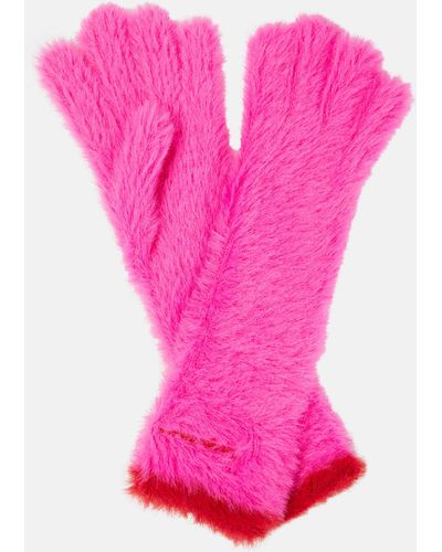 Jacquemus Les Gants Neve Long Faux Fur Gloves - Pink