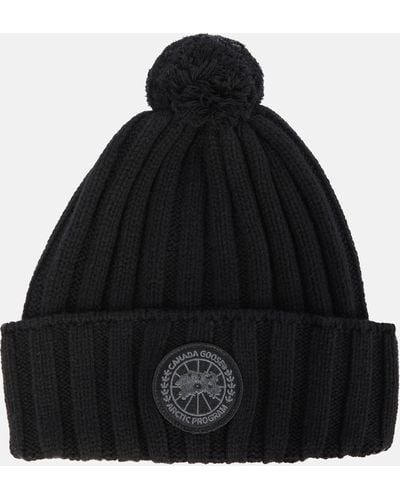 Canada Goose Cashmere And Wool Pompom Beanie - Black