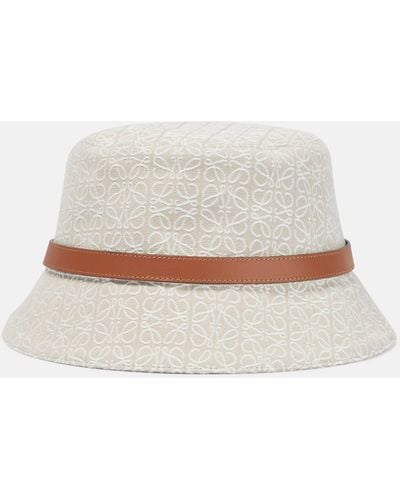 Loewe Anagram-motif Bucket Hat - White