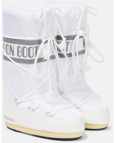 Moon Boot Classic Icon Boot - White