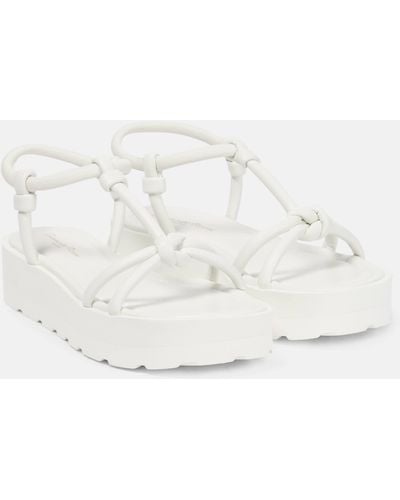 Gianvito Rossi Knot Leather Flatform Sandals - White