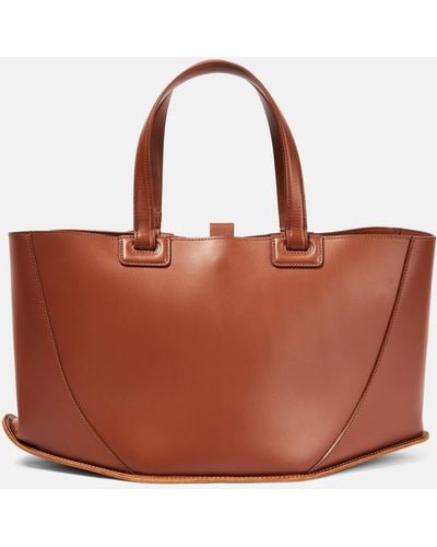 Gabriela Hearst Coyote Leather Tote Bag - Brown