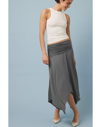 NA-KD X Zoe Liss Soft Line Handkerchief Skirt - Grijs