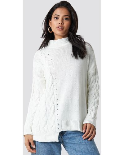 Trendyol Asymmetric Detailed Knitted Sweater - Wit