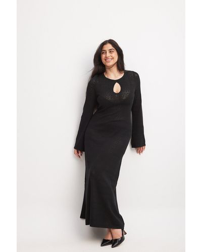 NA-KD Fijngebreide Maxi-jurk Met Uitsnijding - Zwart