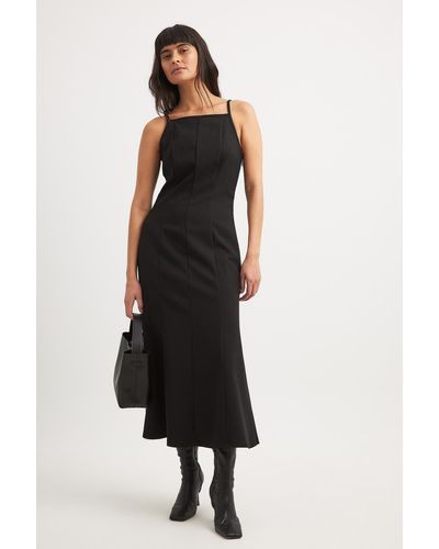 NA-KD Midi-jurk Met Diepe Jurk - Zwart