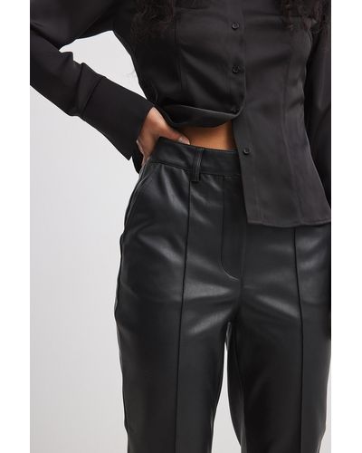 NA-KD Trend Cropped Pu-broek Met Hoge Taille - Zwart