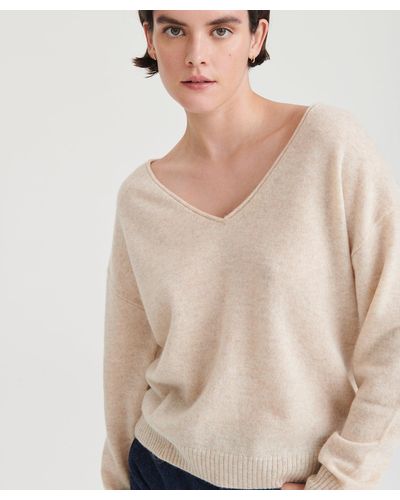 NAADAM Lightweight Cashmere V-Neck Sweater - Natural