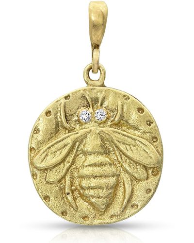 Dominique Cohen 18k Yellow Gold Bee Coin Pendant With Diamond Details - Metallic