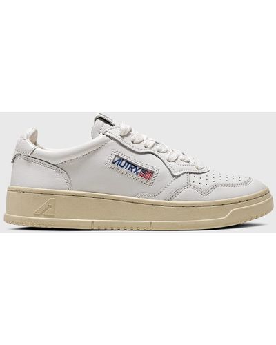 Autry Medalist Low-top Bicolor Leather Sneakers - White