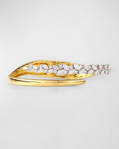 YEPREM 18k Yellow Gold Strada Diamond Bangle Bracelet - Metallic