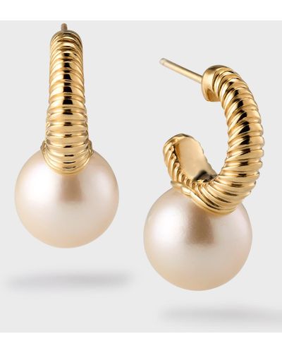 Retrouvai Classic Modern Love Pearl Hoop Earrings - Metallic