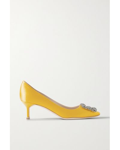 Manolo Blahnik Hangisi 50 Embellished Satin Court Shoes - Yellow