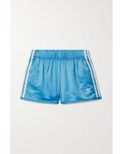 adidas Originals + Sporty & Rich Shorts Aus Recyceltem Satin Mit Nadelstreifen - Blau