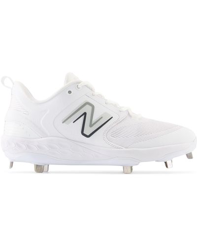 New Balance Fresh Foam X 3000 V6 Metal Baseball Shoes - White