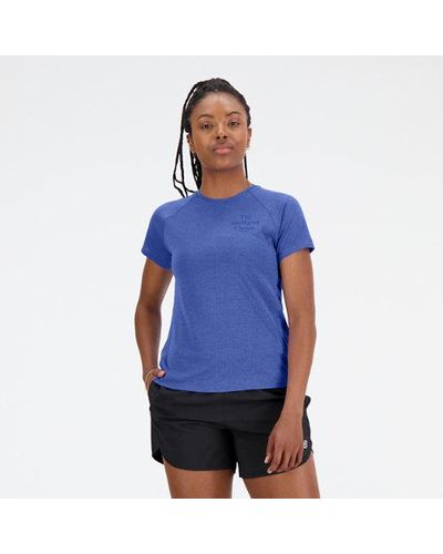 New Balance Femme Printed Impact Run Short Sleeve En, Poly Knit, Taille - Bleu