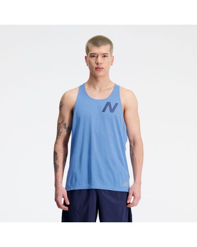 New Balance Graphic impact run singlet in blu