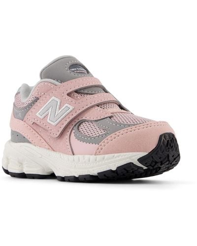 New Balance Infants' 2002 Hook & Loop In Synthetic - Pink