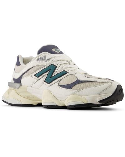 New Balance 9060 In Leather - Blue