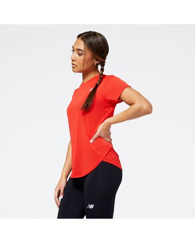 New Balance Accelerate short sleeve top - Rouge
