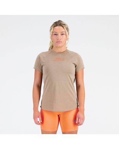 New Balance Printed impact run short sleeve - Marron